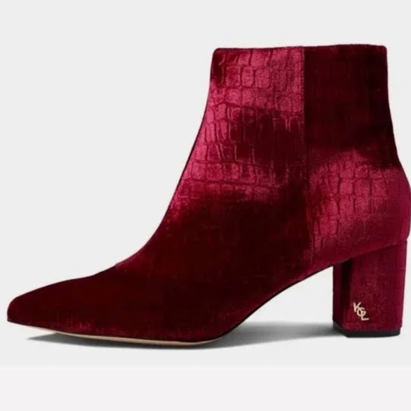 NWOT KURT GEIGER burlington burgundy velvet embossed booties size 37 euro/6.5 - Picture 3 of 13